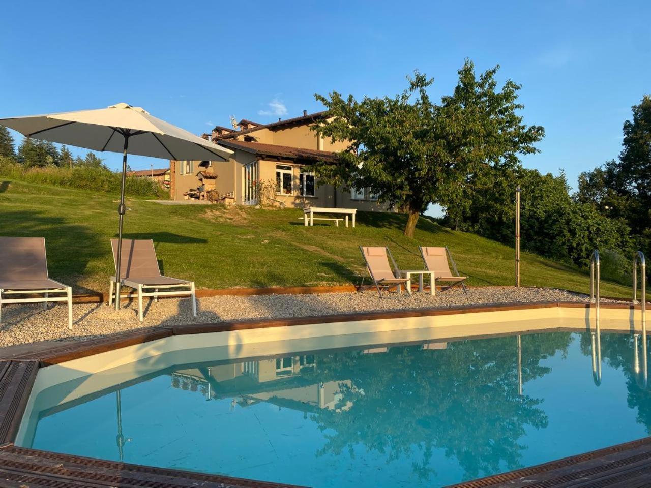 La Casa Di Roby-1 Appartamento La Morra Con Piscina Exterior foto